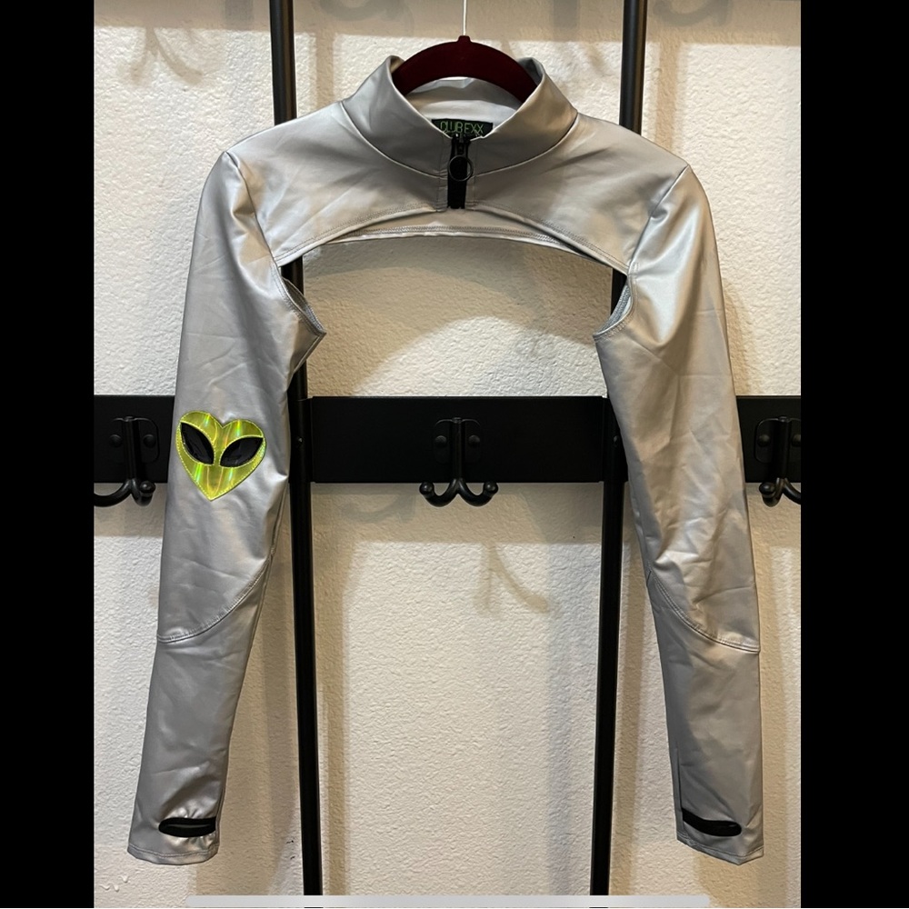 Dolls Kill Club Exx Alien Y2K Shrug